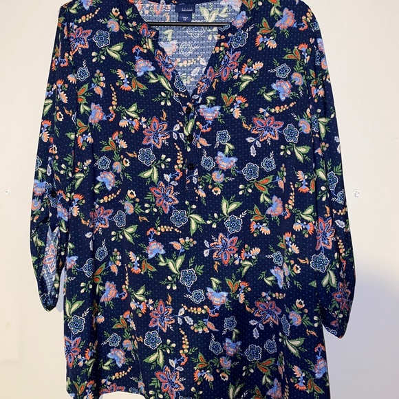 Basic Editions Blouse - Picture 1 of 4